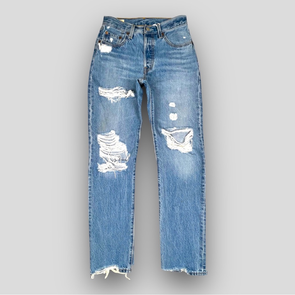 Levis 501 Straight Leg Jean Big E Red TabPremium Distress Luxor Street - Size 25
